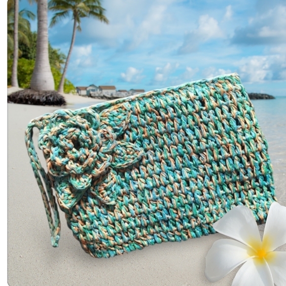 Cappelli Straworld Handbags - Capelli Teal Raffia Wristlet